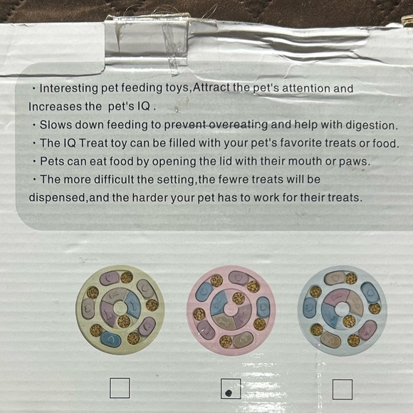 NWT- IQ Interactive Puzzle Toy for dogs - Picture 4 of 4